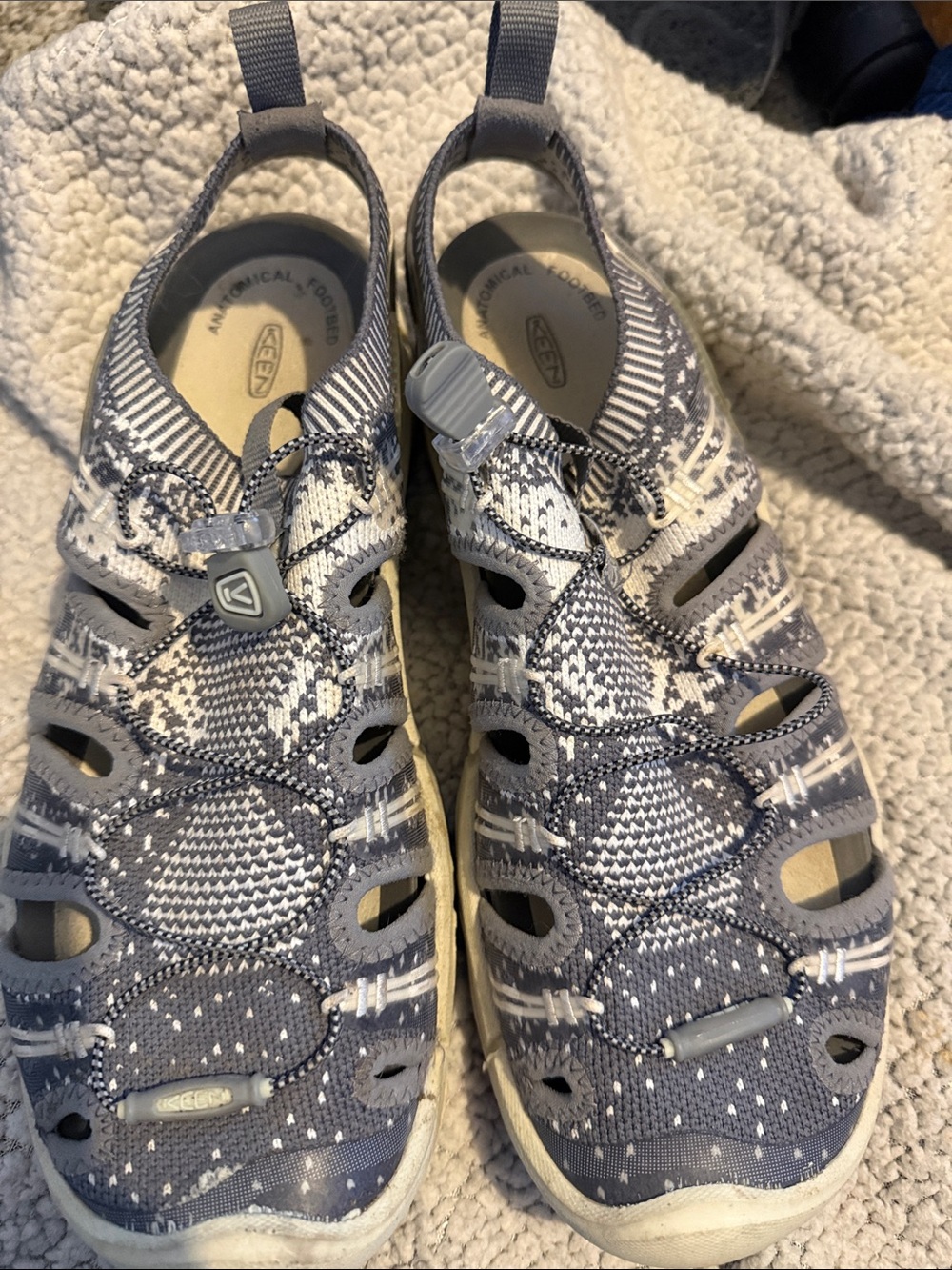 Keen Women's Gray and White Knit Water Shoes